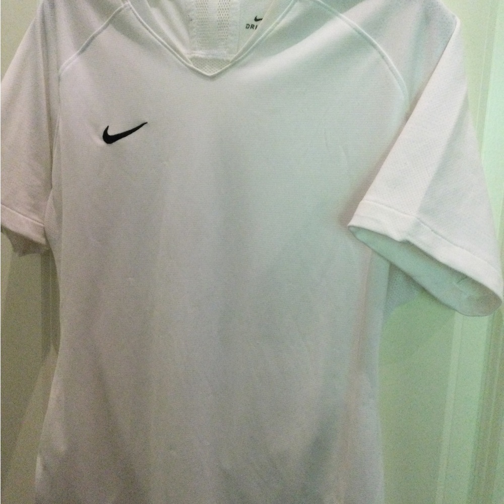 Nike sport top - Picture 1 of 5